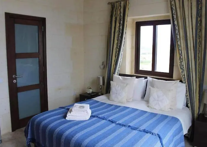 Country Views Villa